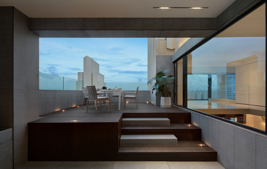 揭阳540m²汇龙湾顶层复式：简就是美，诠释设计与生活
