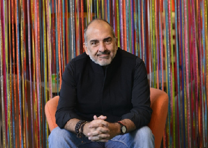 龙百渡建筑生涯四十载回顾展在圣保罗举行，致敬“建筑即归属”理念